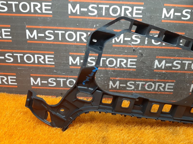 крепление бампера, 630 рублей, Красноярск