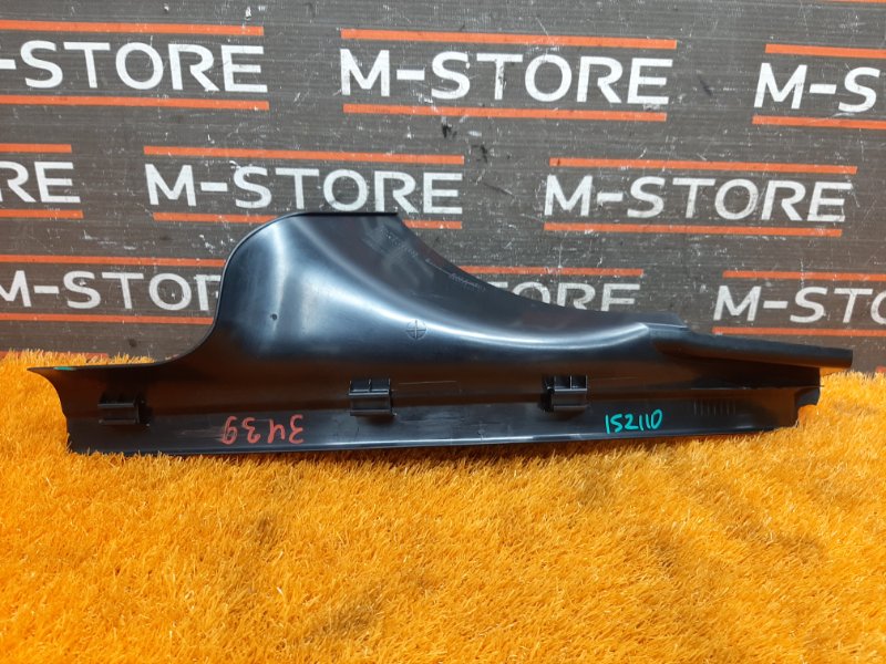 Накладка на порог салона, 210 рублей, Красноярск