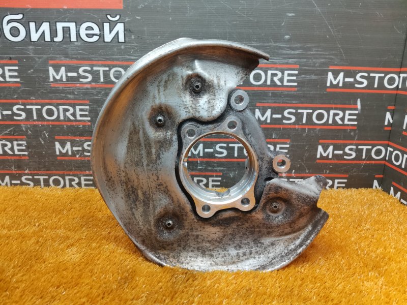 кулак поворотный, 1400 рублей, Красноярск