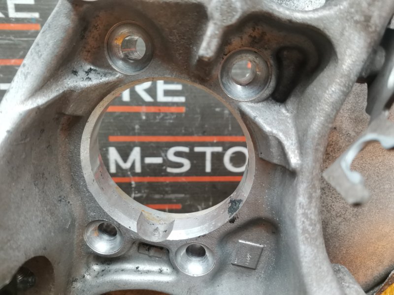 кулак поворотный, 1400 рублей, Красноярск