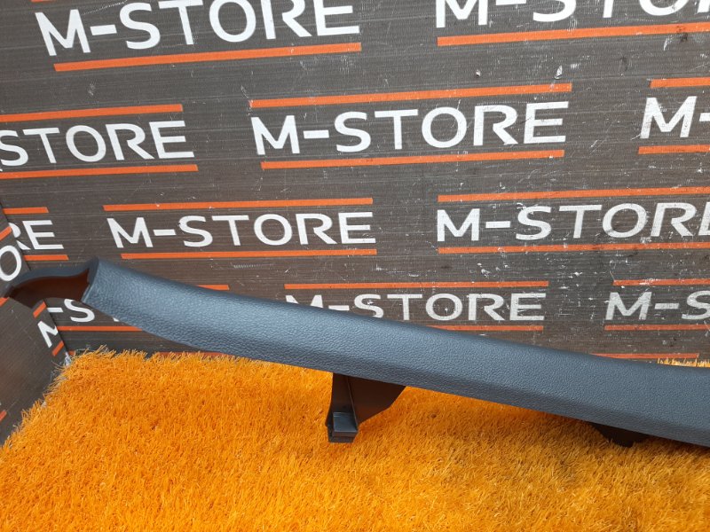 Накладка на порог салона, 980 рублей, Красноярск