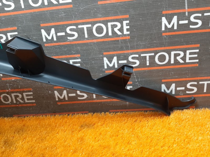 Накладка на порог салона, 980 рублей, Красноярск