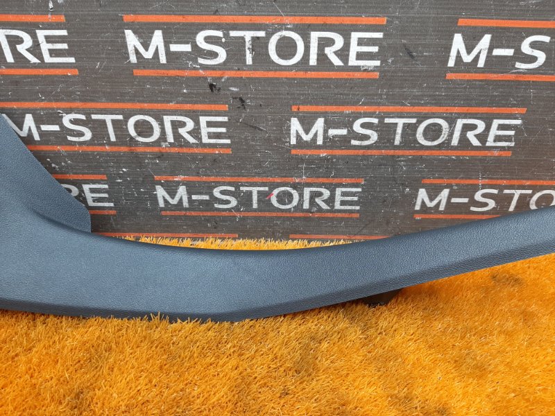 Накладка на порог салона, 980 рублей, Красноярск