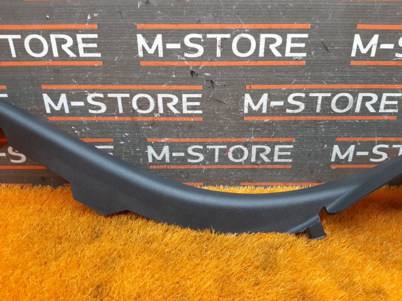 Накладка на порог салона, 980 рублей, Красноярск