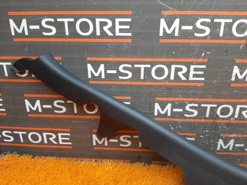 Накладка на порог салона, 980 рублей, Красноярск