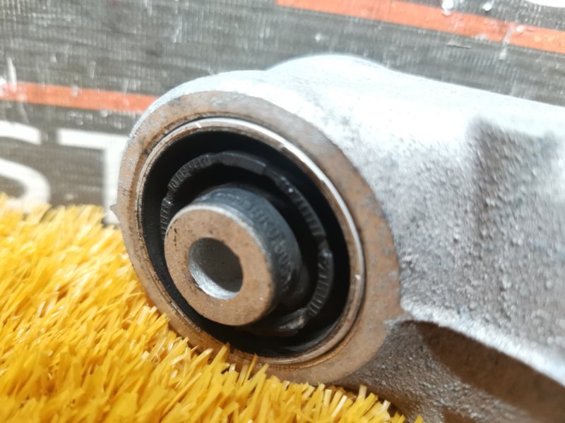 Рычаг подвески нижний, 1000 рублей, Красноярск