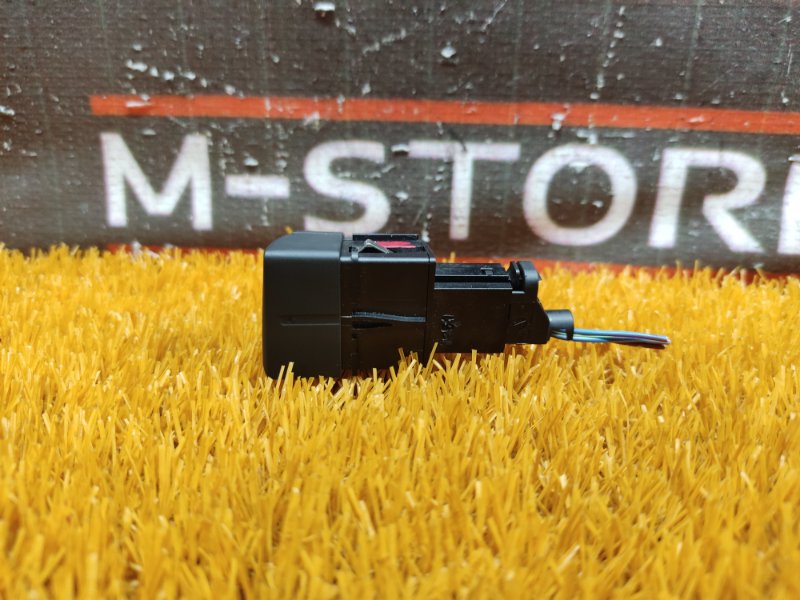 кнопка щитка приборов, 350 рублей, Красноярск