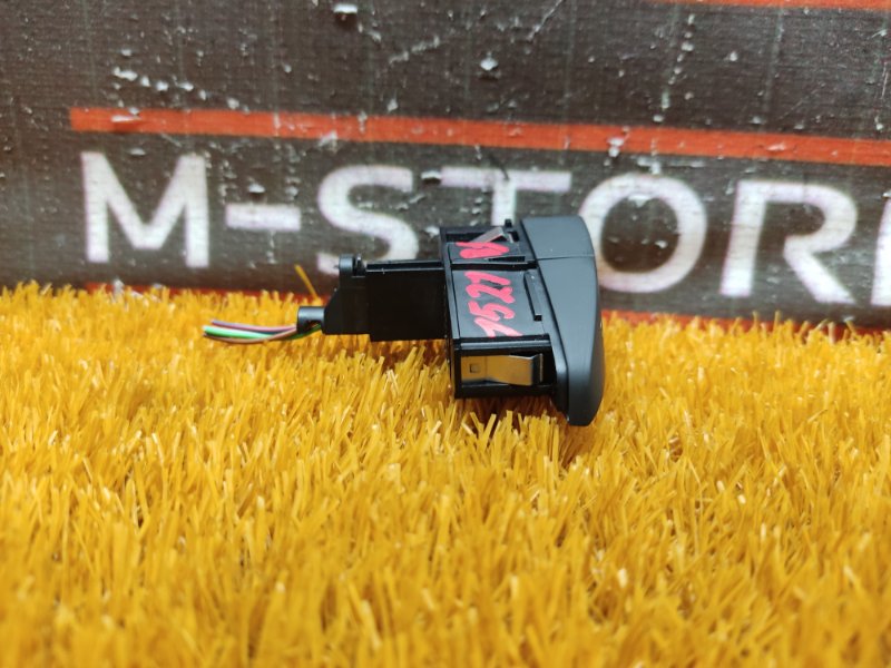 кнопка щитка приборов, 350 рублей, Красноярск