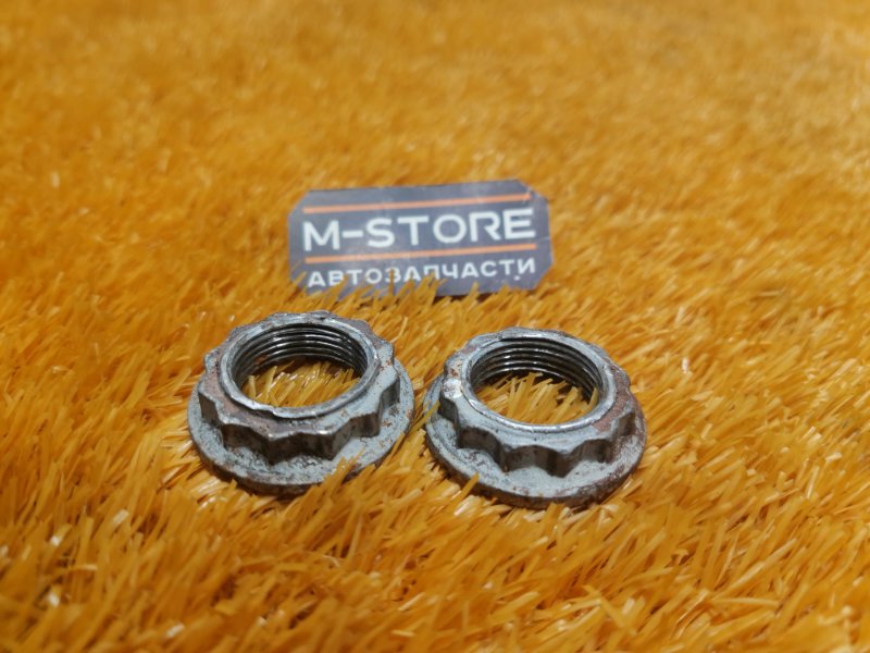 Гайка привода, 100 рублей, Красноярск