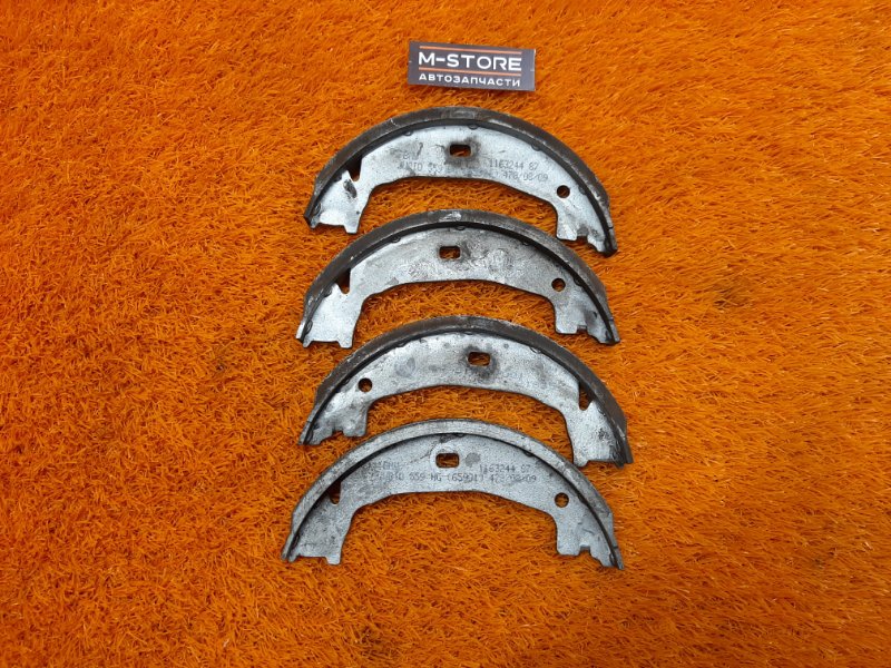 Колодки ручника, 500 рублей, Красноярск