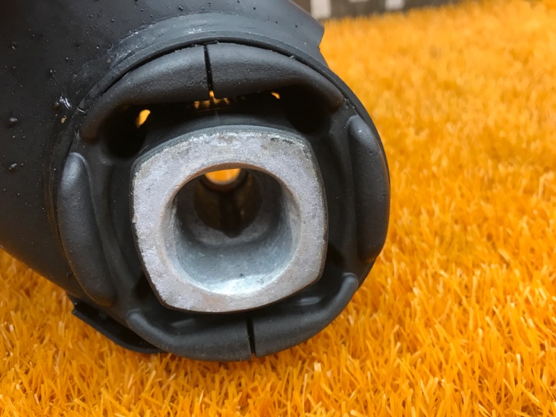 Балка поперечная (подрамник), 3000 рублей, Красноярск