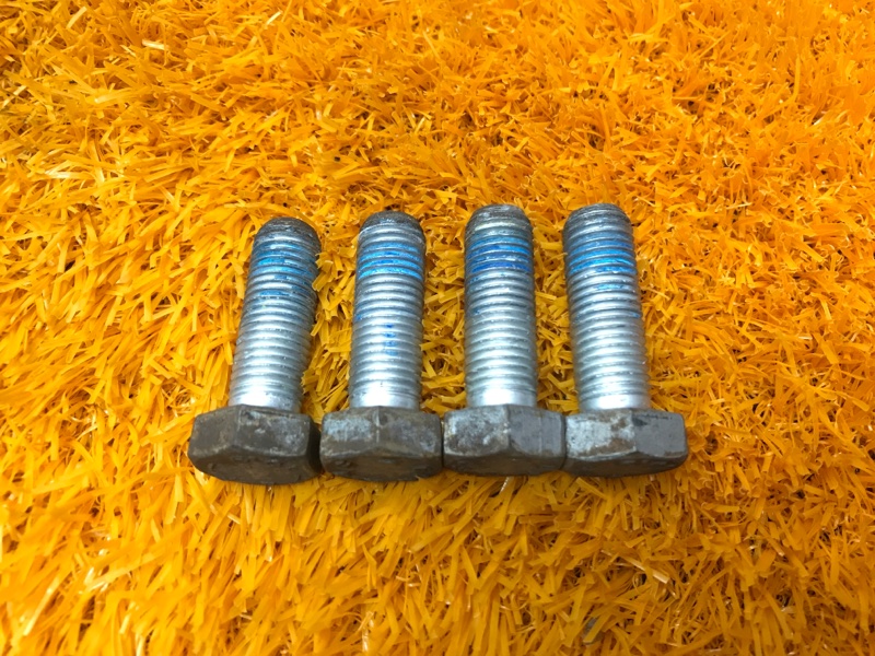 Болт суппорта, 280 рублей, Красноярск