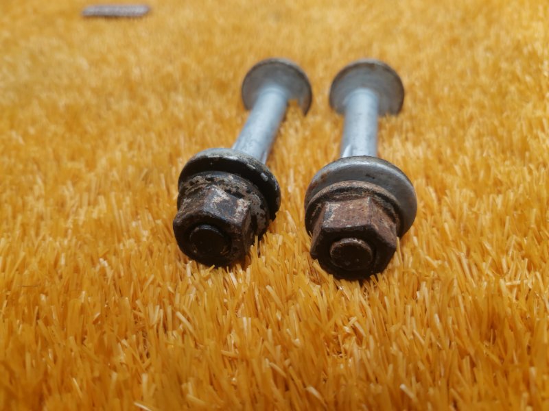 Болт развальный, 450 рублей, Красноярск