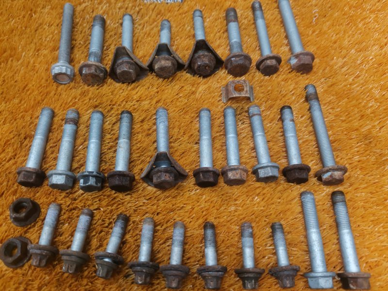 Болты и гайки задней подвески, 630 рублей, Красноярск