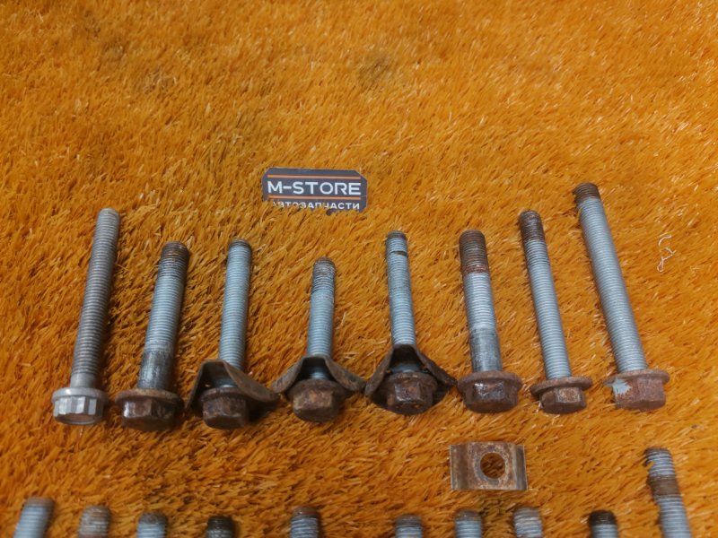 Болты и гайки задней подвески, 630 рублей, Красноярск