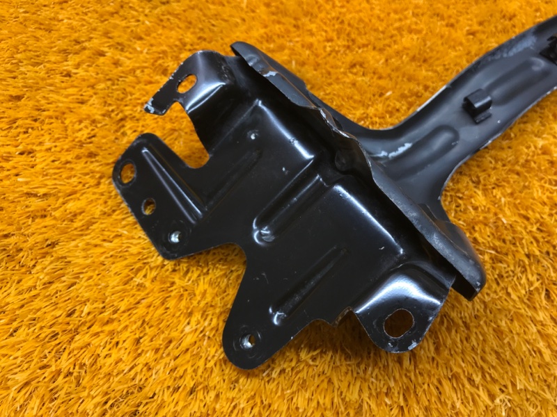 Кронштейн замка капота, 340 рублей, Красноярск