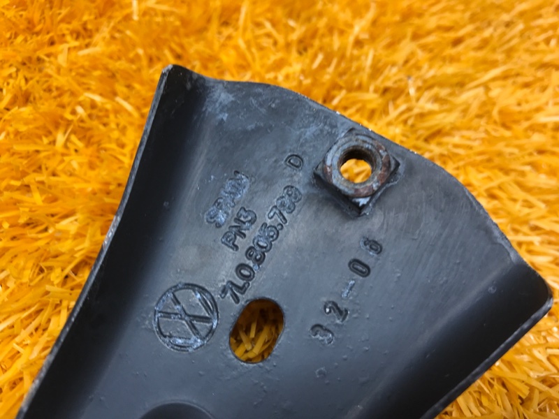 Кронштейн замка капота, 340 рублей, Красноярск