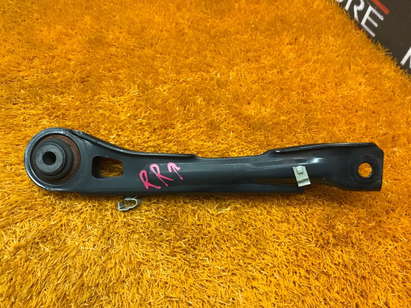 Рычаг подвески верхний, 1000 рублей, Красноярск