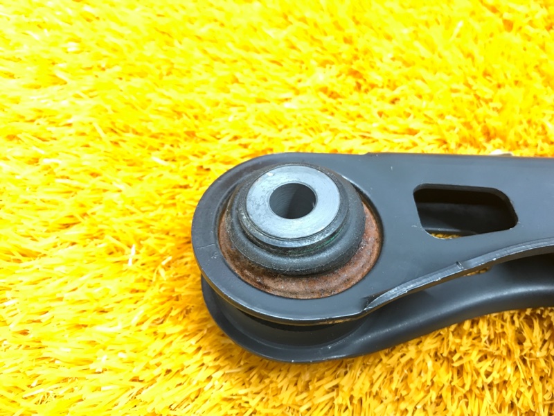 Рычаг подвески верхний, 1000 рублей, Красноярск