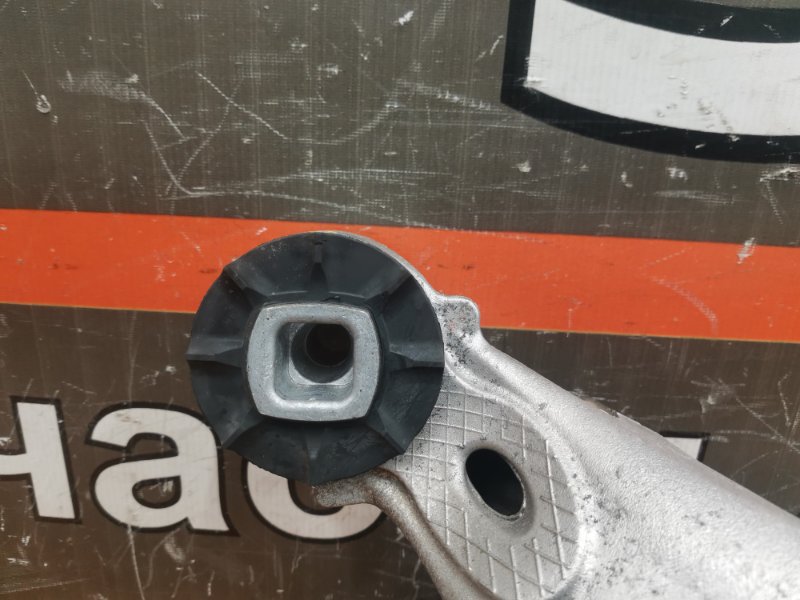 Балка поперечная (подрамник), 1690 рублей, Красноярск