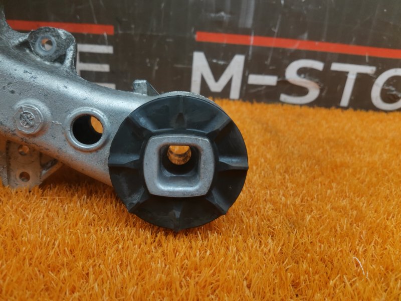 Балка поперечная (подрамник), 1690 рублей, Красноярск