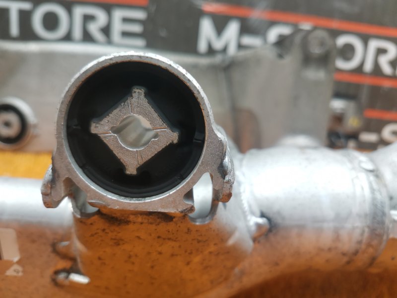 Балка поперечная (подрамник), 1690 рублей, Красноярск