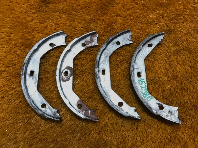 Колодки ручника, 1000 рублей, Красноярск