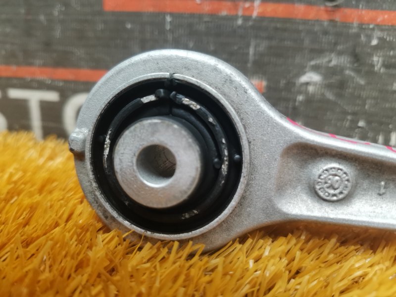 Рычаг подвески верхний, 850 рублей, Красноярск