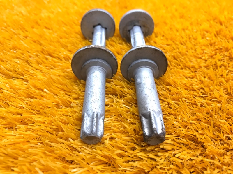 Болт развальный, 450 рублей, Красноярск