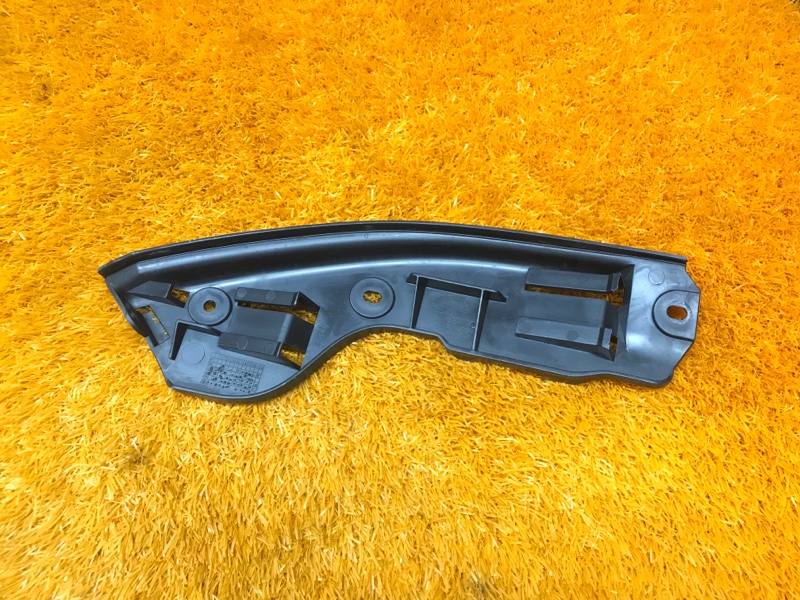 крепление бампера, 300 рублей, Красноярск