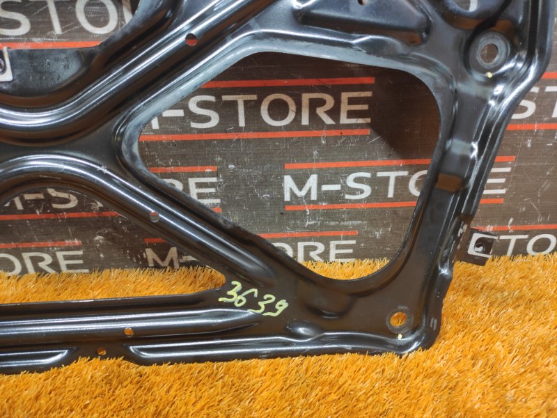 Балка поперечная (подрамник), 1500 рублей, Красноярск