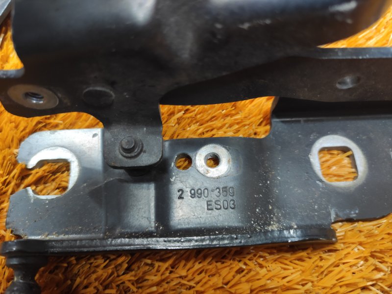 петля капота, 1500 рублей, Красноярск