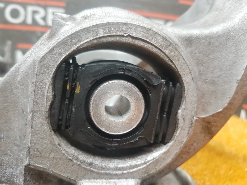 кулак поворотный, 1400 рублей, Красноярск