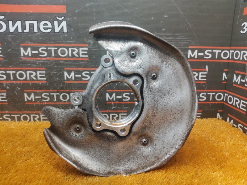 кулак поворотный, 1400 рублей, Красноярск