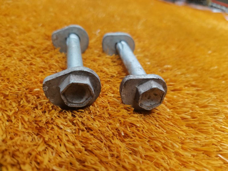 Болт развальный, 600 рублей, Красноярск