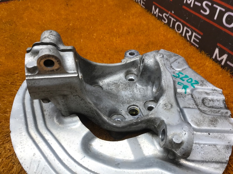 кулак поворотный, 2500 рублей, Красноярск