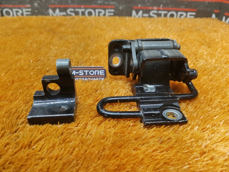 петля двери, 440 рублей, Красноярск