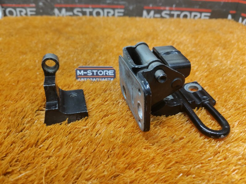 петля двери, 440 рублей, Красноярск