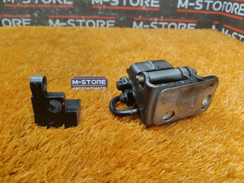 петля двери, 440 рублей, Красноярск