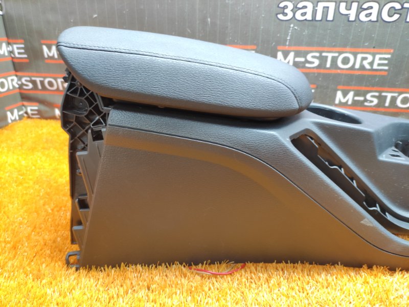 подлокотник, 4140 рублей, Красноярск