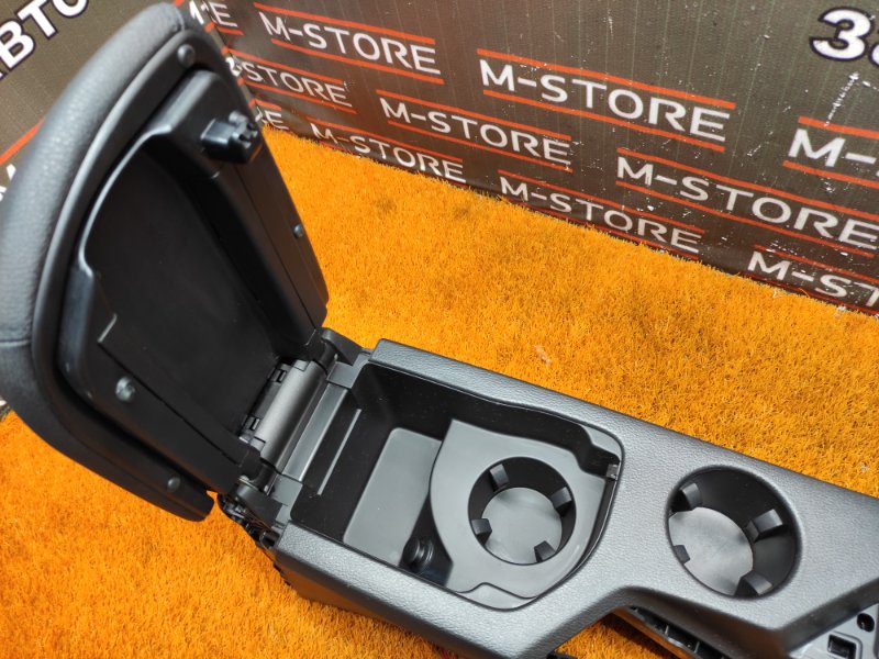 подлокотник, 4140 рублей, Красноярск