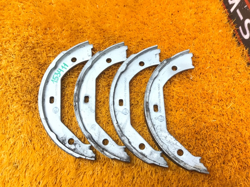 Колодки ручника, 1000 рублей, Красноярск