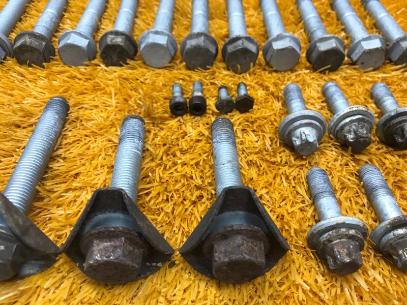 Болты и гайки задней подвески, 630 рублей, Красноярск