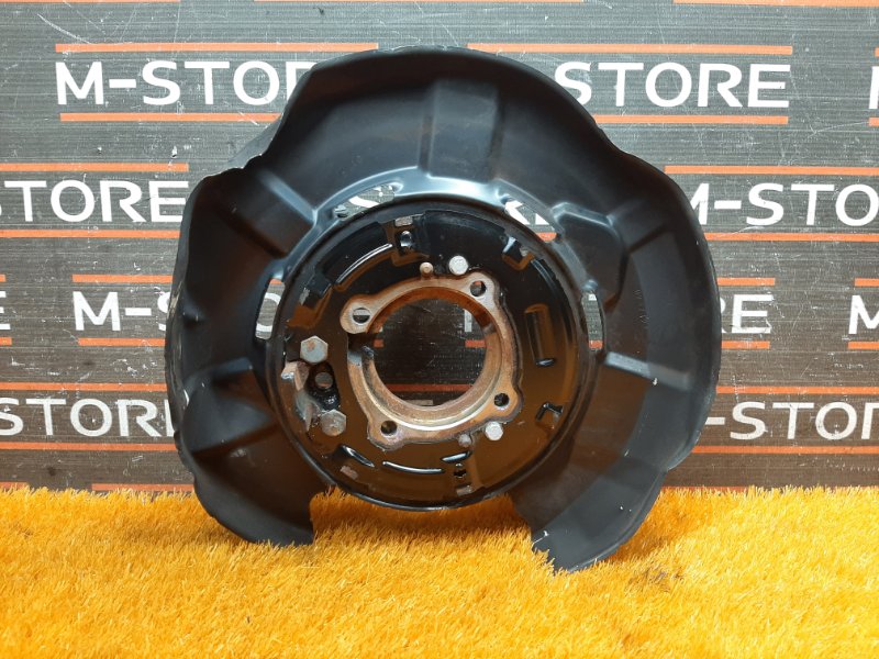 кулак поворотный, 1800 рублей, Красноярск