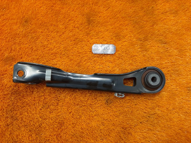 Рычаг подвески верхний, 1000 рублей, Красноярск