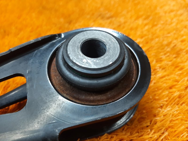 Рычаг подвески верхний, 1000 рублей, Красноярск