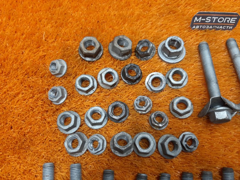 Болты и гайки задней подвески, 630 рублей, Красноярск