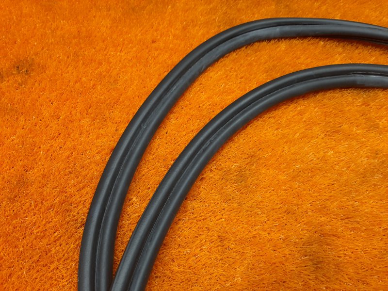 Уплотнитель багажника, 630 рублей, Красноярск