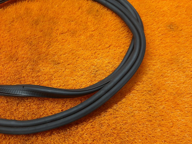 Уплотнитель багажника, 450 рублей, Красноярск