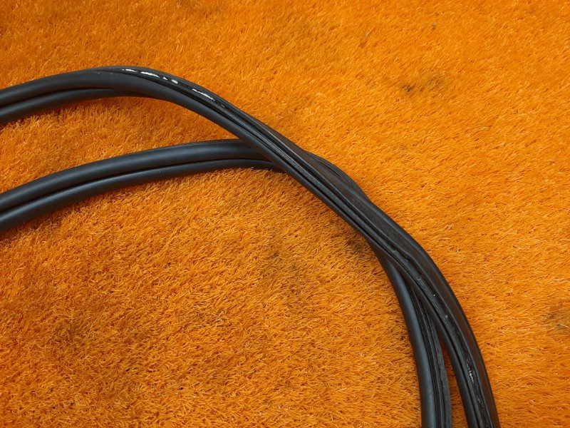 Уплотнитель двери багажника, 930 рублей, Красноярск